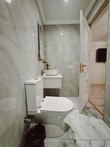 Vannituba majutusasutuses Old Yerevan Boutique Hotel