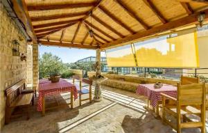 Μπαλκόνι ή βεράντα στο Lovely Home In Jesenice With Sauna