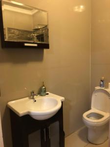 Ένα μπάνιο στο Malebo Guest House