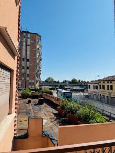 a view of a river from a balcony of a building at MMM HOME Train Station 1 in Venice