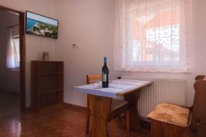 Telewizja i/lub zestaw kina domowego w obiekcie Apartment Pula 2