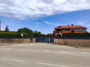 Budynek, w którym mieści się apartament