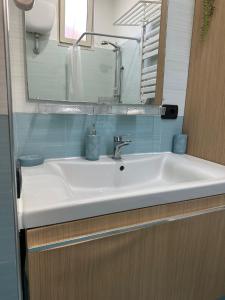 Bilik mandi di ANTHEA 2 HOUSE POZZUOLI +33 gambar