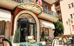 Balkón nebo terasa v ubytování Hotel Siviglia