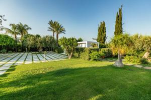 Vonkajšia záhrada v ubytovaní Il Giardino degli Dei