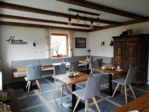 A seating area at Gästehaus Pürstl-Kocher