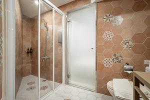 Vannituba majutusasutuses 慶爾喜旅館長沙館Cheers Loft Self Check-in Hotel