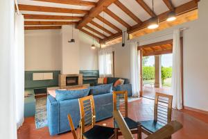 A seating area at Villa Selva