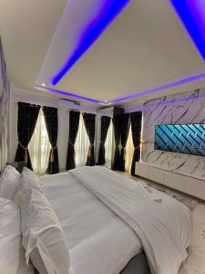 Fotografie z fotogalerie ubytování Richbel Apartments v destinaci Ikate + 17 fotografií