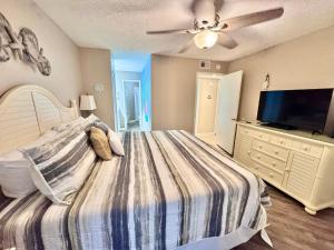 Μια τηλεόραση ή/και κέντρο ψυχαγωγίας στο Regatta