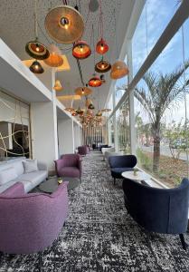 Posezení v ubytování Caesar Premier Eilat Hotel