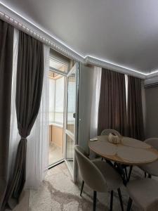 Gambar di galeri bagi проспект Байдибек би, 113-4 di Shymkent +8 gambar