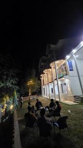 Zahrada ubytování Ruby Lodges Upeer Neelum