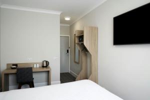 TV a/nebo společenská místnost v ubytování Four Points Flex by Sheraton Edinburgh