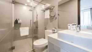 Koupelna v ubytování A25 Hotel - Hoàng Đạo Thúy 1