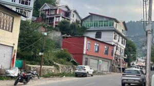 Γενική θέα στο βουνό ή θέα στο βουνό από  αυτό το δωμάτιο σε οικογενειακή κατοικία