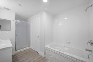 Ένα μπάνιο στο Golden Bay 504 +22 φωτογραφίες