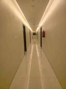 Fotografija v galeriji nastanitve فندق كنوز العنود مكة للغرف والشقق المفروشة توصيل مجاني للحرم - Knoz Al Anood Hotel Makkah For Furnished Rooms and Apartments Free Shuttle Service v Meki
