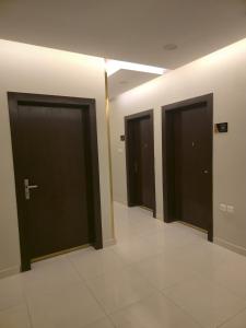 Fotografija v galeriji nastanitve فندق كنوز العنود مكة للغرف والشقق المفروشة توصيل مجاني للحرم - Knoz Al Anood Hotel Makkah For Furnished Rooms and Apartments Free Shuttle Service v Meki
