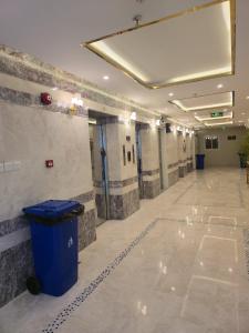 Fotografija v galeriji nastanitve فندق كنوز العنود مكة للغرف والشقق المفروشة توصيل مجاني للحرم - Knoz Al Anood Hotel Makkah For Furnished Rooms and Apartments Free Shuttle Service v Meki