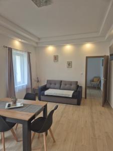 Area tempat duduk di Panská