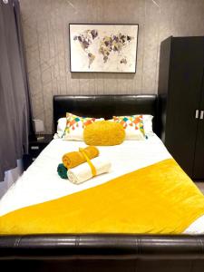 Ένα ή περισσότερα κρεβάτια σε δωμάτιο στο Double bed studio near airport