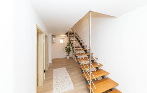 Φωτογραφία από το άλμπουμ του Nice Home In Kastel Kambelovac σε Kastela