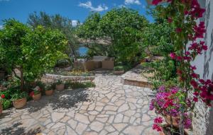 Zahrada ubytování Gorgeous Apartment In Krusevo