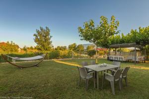 Zahrada ubytování Costa Petra - Luxury Seaside Cottage with Garden - Vacation House for families in Greece