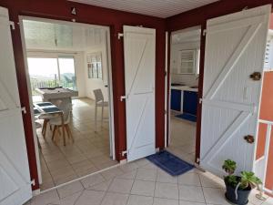 Kuchyň nebo kuchyňský kout v ubytování HARMONY Appart Type Penthouse avec vue imprenable