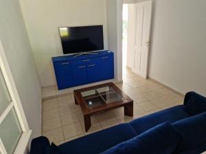 TV a/nebo společenská místnost v ubytování HARMONY Appart Type Penthouse avec vue imprenable