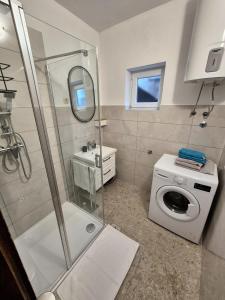 Kúpeľňa v ubytovaní Apartment Novi Vinodolski 2423a