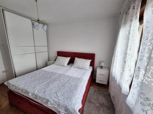 Posteľ alebo postele v izbe v ubytovaní Apartment Novi Vinodolski 2423a