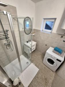 Kúpeľňa v ubytovaní Apartment Novi Vinodolski 2423a + 21 fotografií