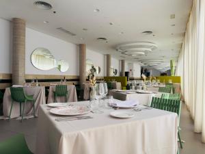 Restaurace v ubytování Hotel Palacio Albacete & SPA