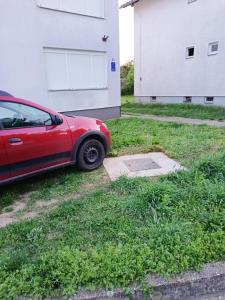 Gambar di galeri bagi Apartments with parking space Vukovar, Slavonija - 24797 di Vukovar