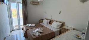 Gallery image of ΣΕΡΙΦΟΣ ΜΠΙΤς in Livadion