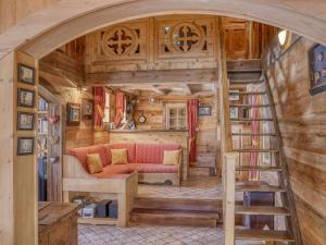 Ruang duduk di Chalet savoyard authentique, 8 pers, Saint-Gervais - FR-1-663-43