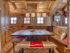 Gambar di galeri bagi Chalet savoyard authentique, 8 pers, Saint-Gervais - FR-1-663-43 di Saint-Gervais-les-Bains