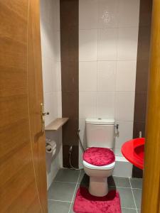 Koupelna v ubytování appartement chic et privé avec balcon proche de l'aéroport et du centre ville de Tunis