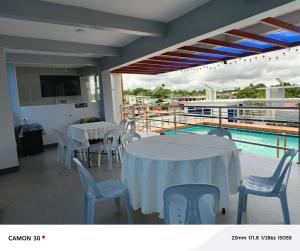 Uma varanda ou terraço em EPM Tower Hotel and Events Place