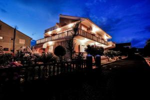 Galeriebild der Unterkunft Apartments Anđelka in Bibinje