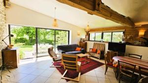 Galería fotográfica de Gîte de France Fleuret 3 épis - Gîte de France 6 personnes MAE-9573 en Combressol