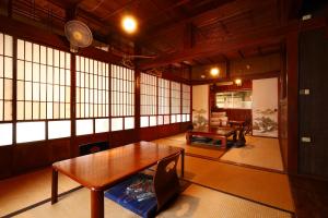 Afbeelding uit fotogalerij van ごーやー荘 in Okinawa City +28 foto's