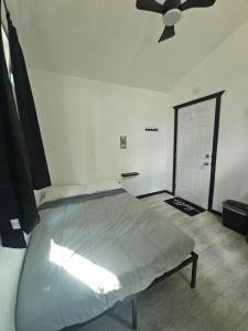 Fotografie z fotogalerie ubytování Camo Hideout Cabin #10 v destinaci Houston