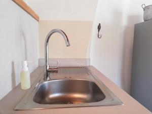 Η κουζίνα ή μικρή κουζίνα στο Peaceful House - Short Drive to the Sea +50 φωτογραφίες