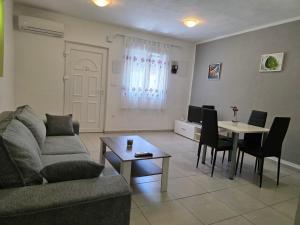 Gallery image of Apartment Ema in Zadar