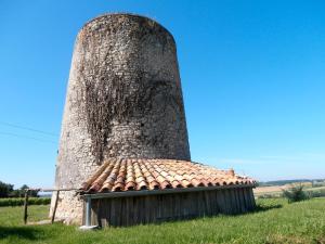 Φωτογραφία από το άλμπουμ του Le Moulin de la Garenne σε Vibrac +2 φωτογραφίες