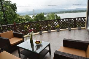 Balkoni atau teres di Ramada Encore by Wyndham Statue of Unity