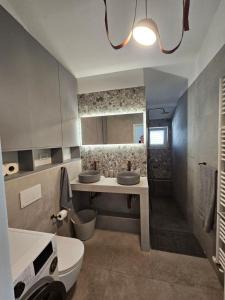 Φωτογραφία από το άλμπουμ του Cozy Designed & Sea view Apartment SULYE, Zaboric Sibenik σε Zaboric